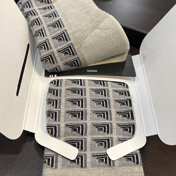 Sockwell men’s Cubist merino wool socks in barley - Picture 6 of 8